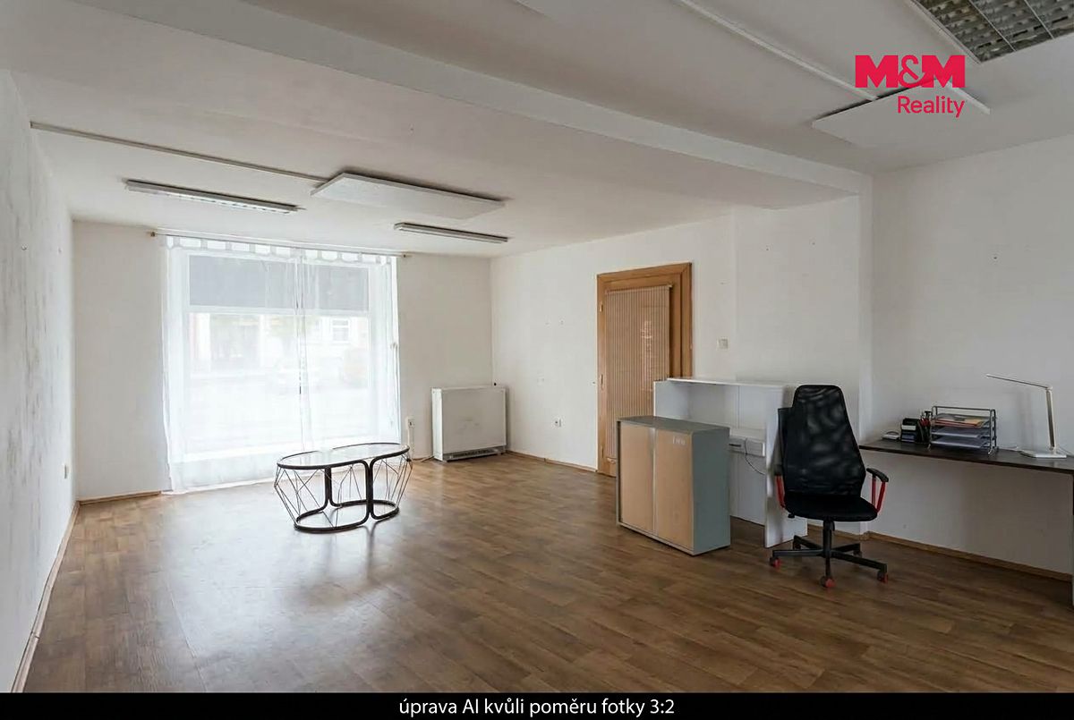 Pronájem obchodního prostoru 38 m² – fotografie 4