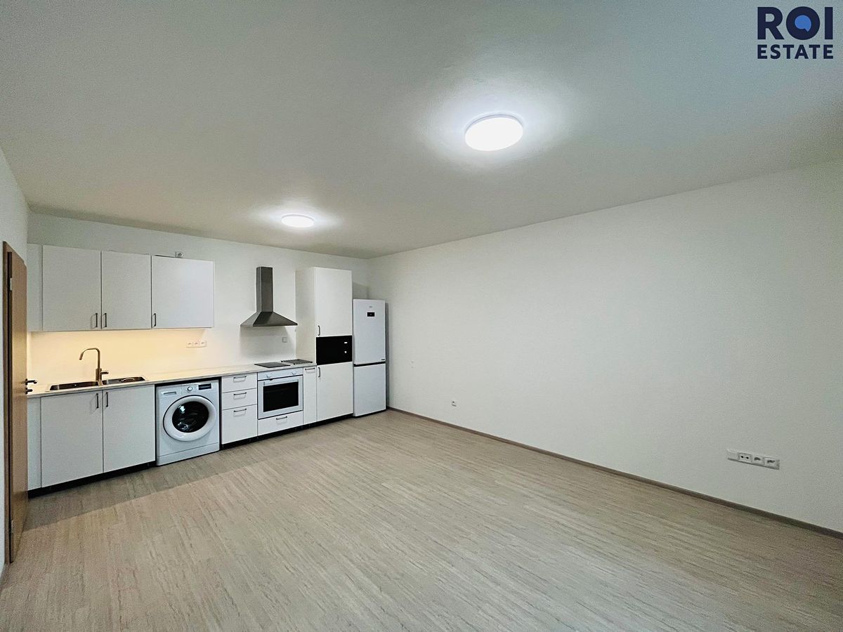 Pronájem bytu 1+kk 35 m² – fotografie 5