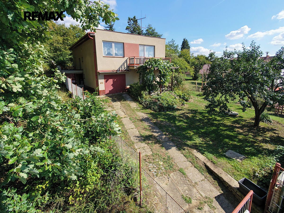 Prodej rodinného domu 180 m², pozemek 601 m² – fotografie 2