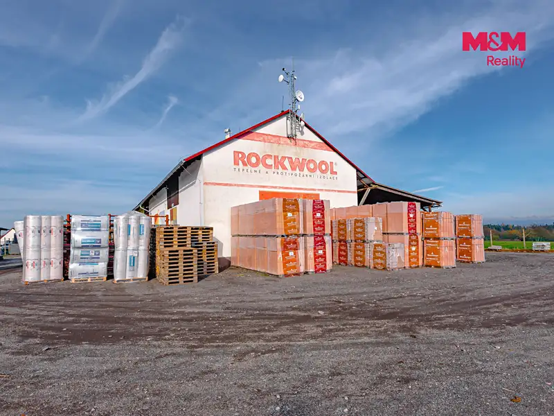 Prodej obchodního prostoru 900 m², Hřibiny-Ledská – náhled fotky 3