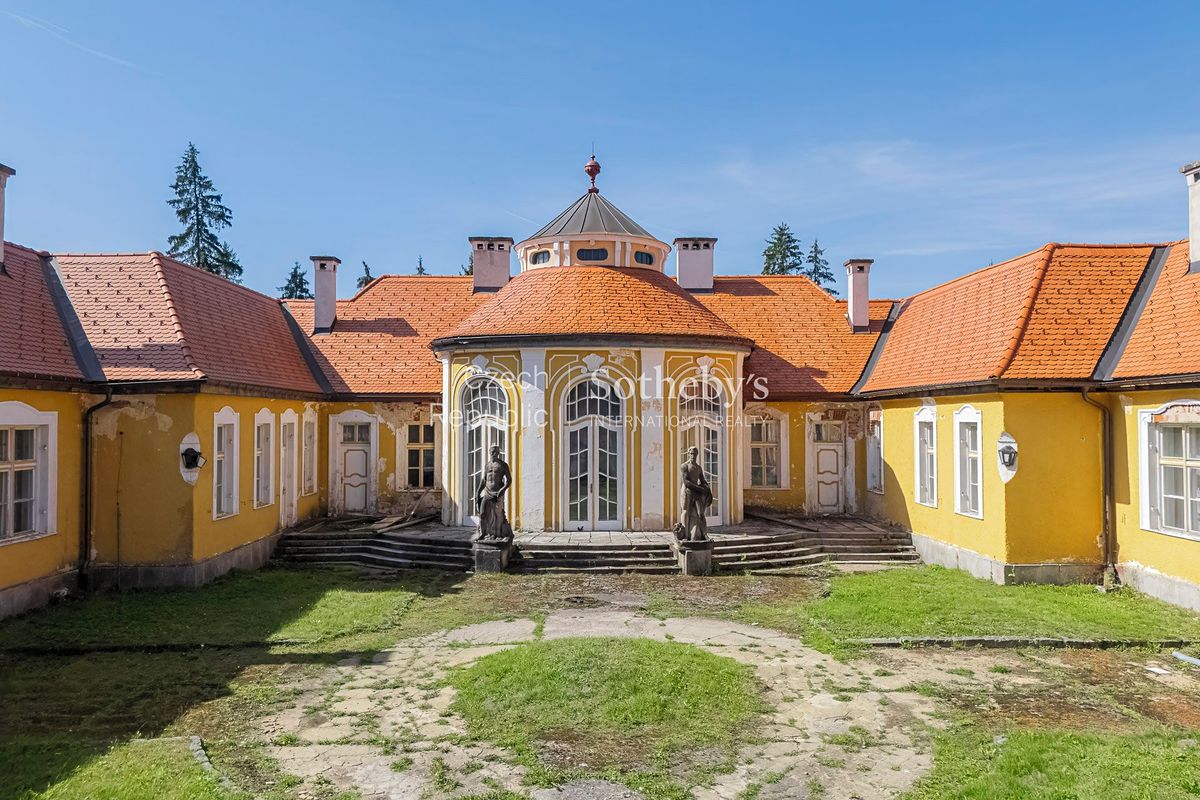 Prodej památky 2500 m², pozemek 22197 m² – fotografie 3