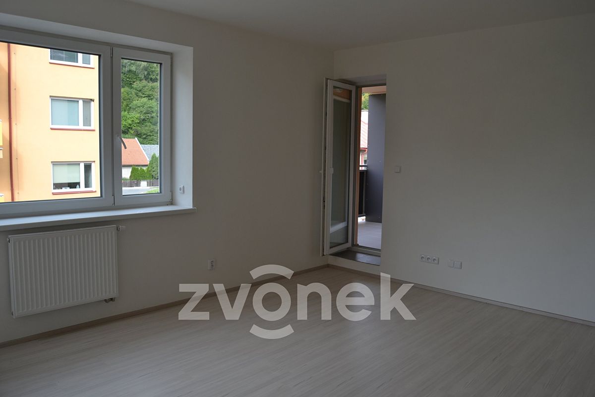 Pronájem bytu 2+kk 55 m² – fotografie 5