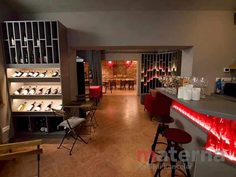 Pronájem obchodního prostoru 121 m², Praha – náhled fotky 2