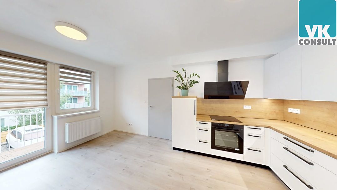Pronájem bytu 2+kk 50 m² – fotografie 3