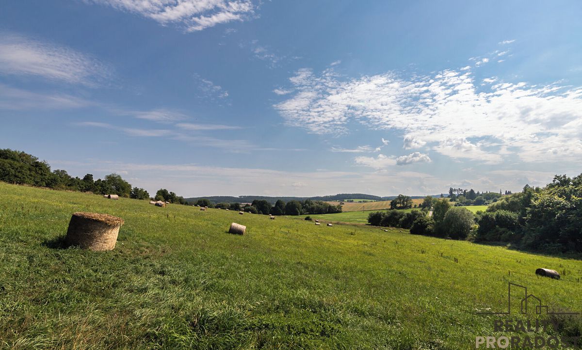 Prodej pozemku 670 m² – fotografie 4