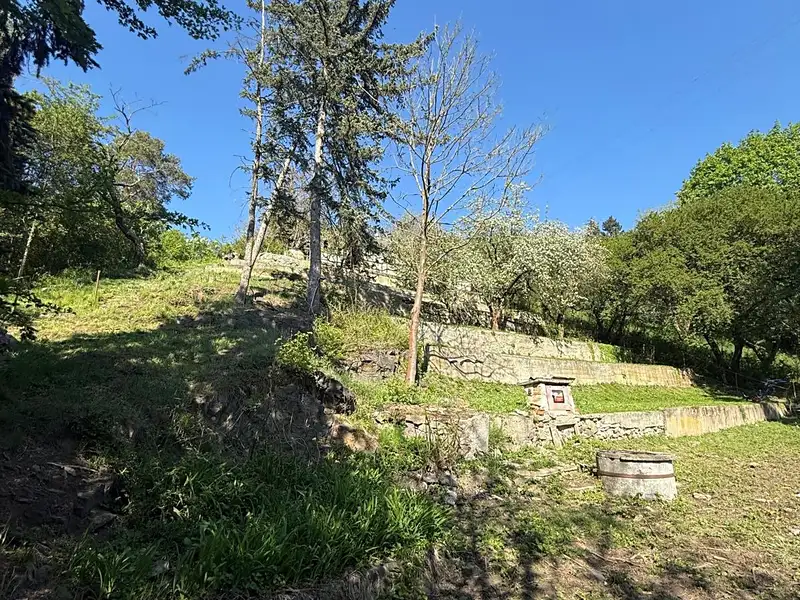Prodej stavebního pozemku 1537 m², Zdiby – náhled fotky 2