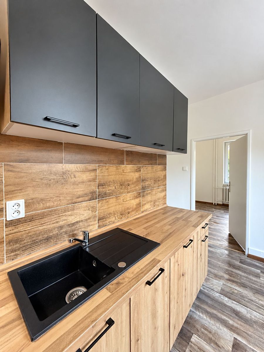 Pronájem bytu 2+1 49 m² – fotografie 5