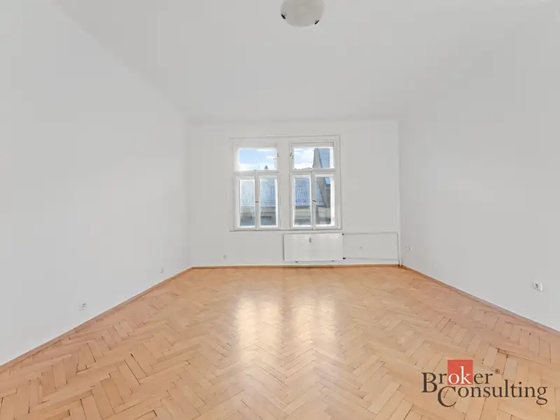 Prodej bytu 2+kk 55 m², Praha – náhled fotky 1