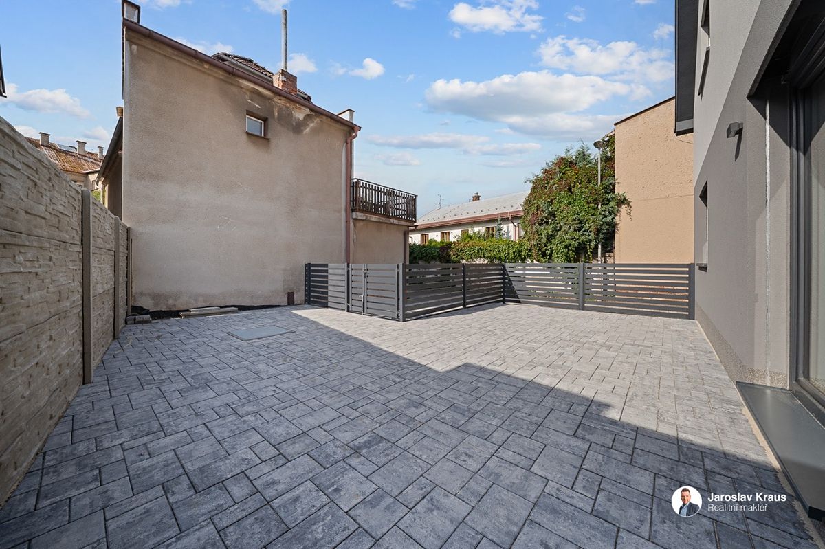 Prodej rodinného domu 134 m², pozemek 176 m² – fotografie 3