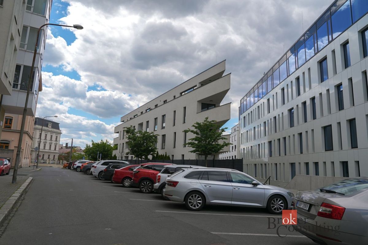 Pronájem bytu 3+kk 74 m² – fotografie 3