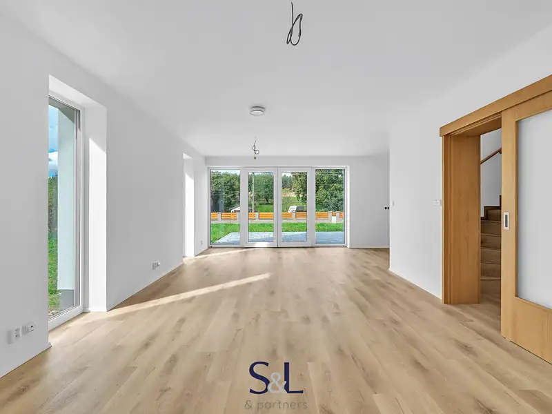 Pronájem rodinného domu 132 m², pozemek 1483 m², Liberec – náhled fotky 2