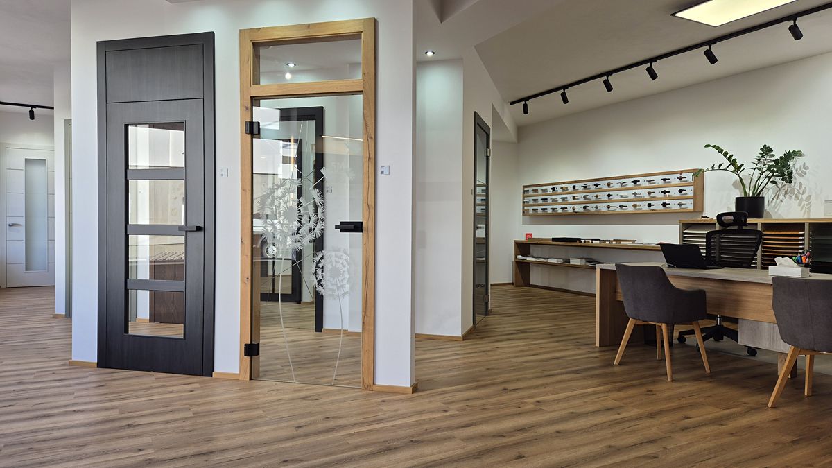 Pronájem obchodního prostoru 220 m² – fotografie 3