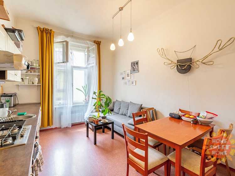 Pronájem bytu 2+1, 75 m² (9 z 12)