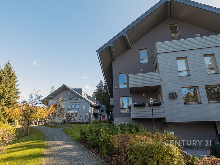 Prodej bytu 1+kk, 32 m² (1 z 13)