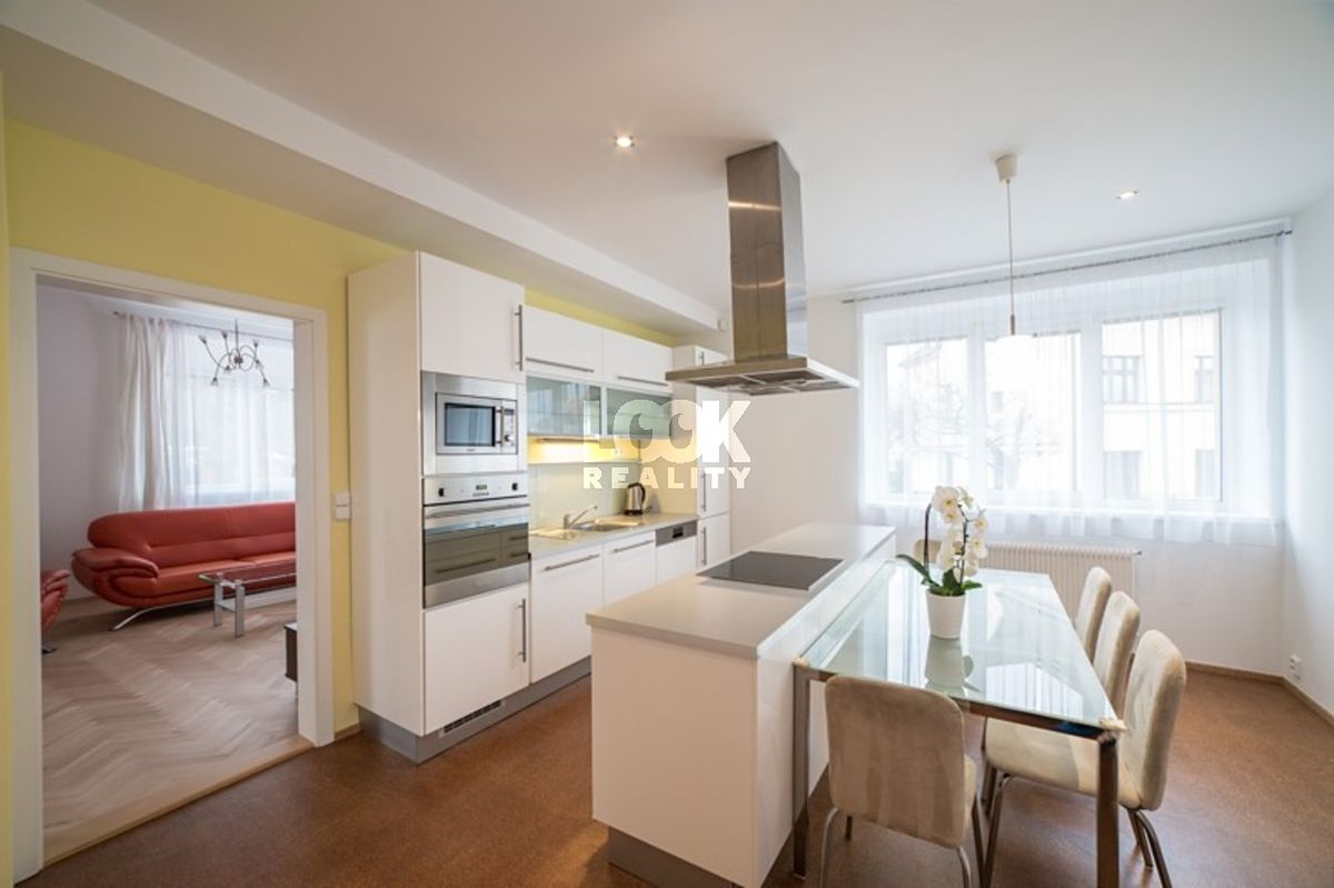 Pronájem bytu 4+1 150 m²