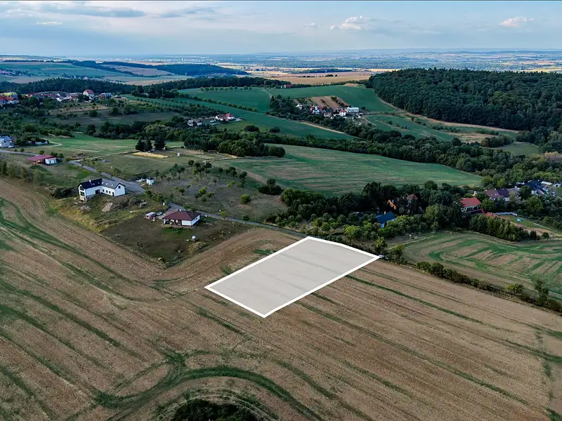 Prodej stavebního pozemku 2379 m², Nová Dědina – náhled fotky 3