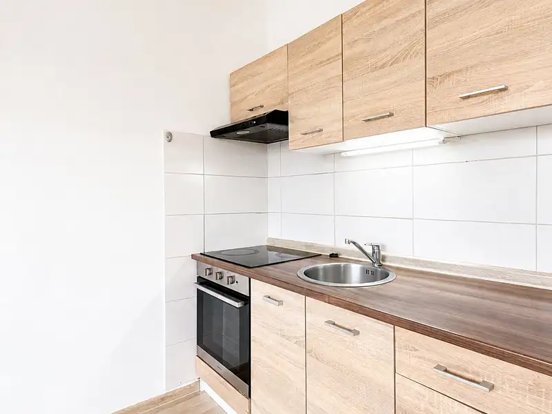 Pronájem bytu 1+1 35 m², Chomutov – náhled fotky 1