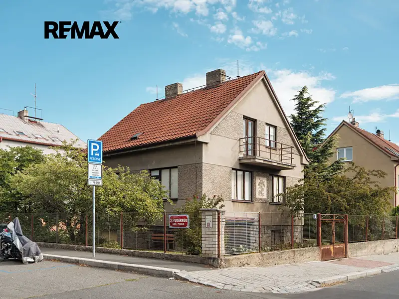 Prodej rodinného domu 122 m², pozemek 528 m², Praha – náhled fotky 1