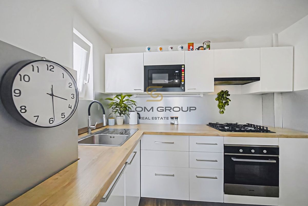 Prodej rodinného domu 140 m², pozemek 294 m² – fotografie 3