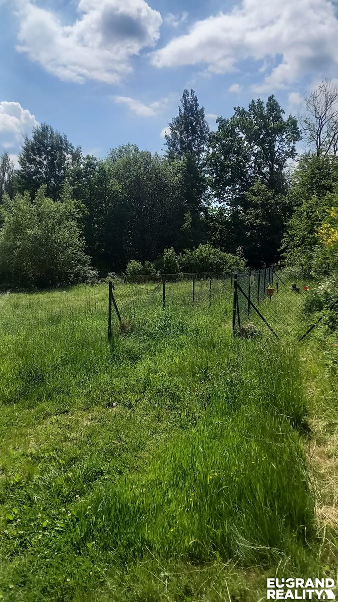 Prodej stavebního pozemku 1800 m² – fotografie 4