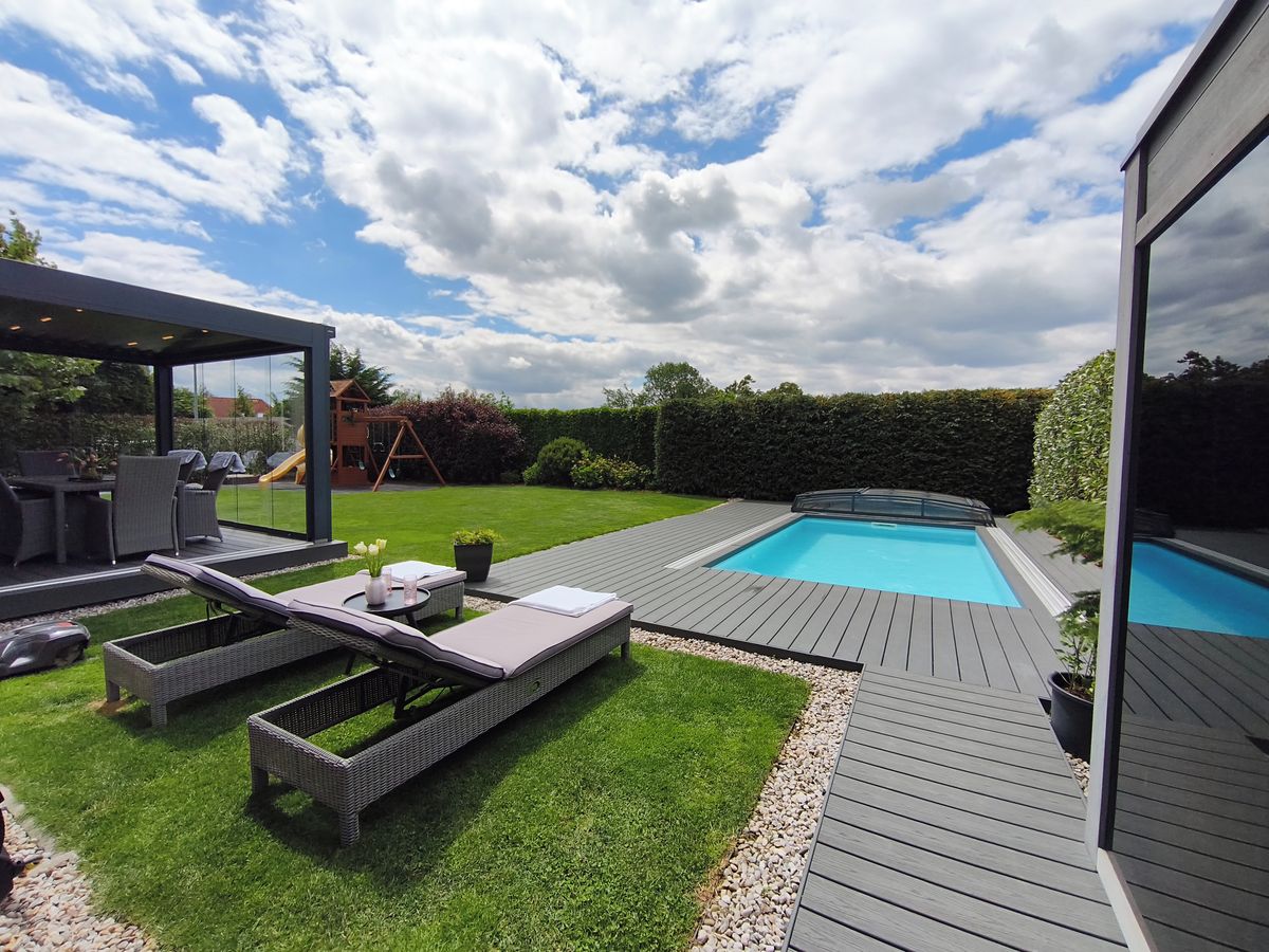 Prodej rodinného domu 276 m², pozemek 765 m² – fotografie 4