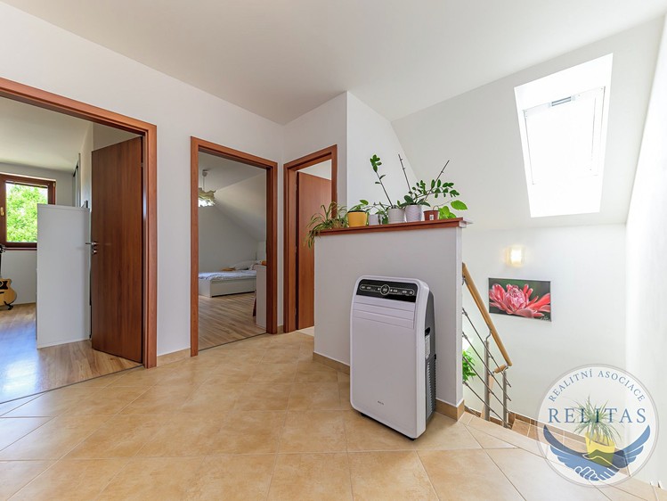 Prodej domu, 229 m² (16 z 32)
