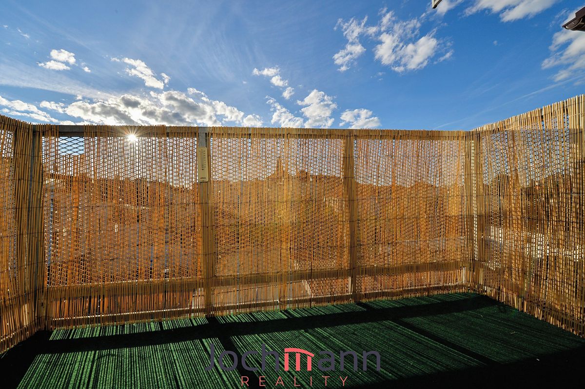 Pronájem bytu 2+kk 62 m² – fotografie 2