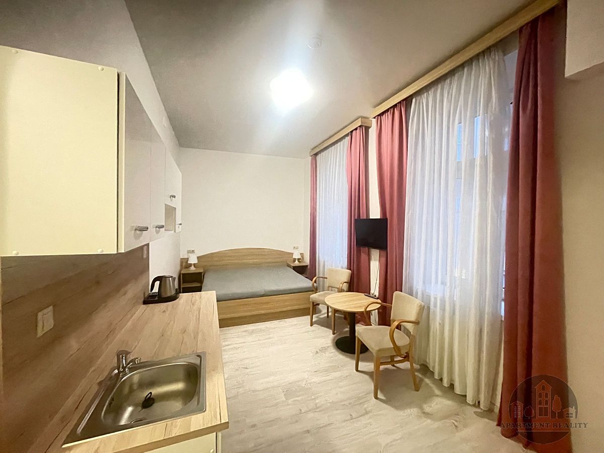 Pronájem bytu 1+kk 26 m² – fotografie 2