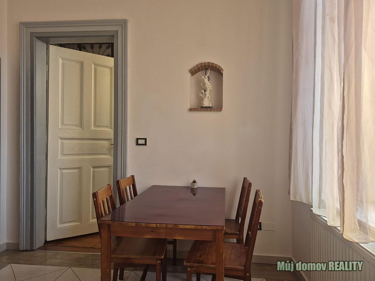 Pronájem bytu 2+kk 56 m² – fotografie 4