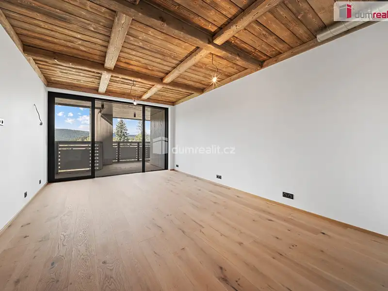 Prodej bytu 1+kk 28 m², Harrachov – náhled fotky 2