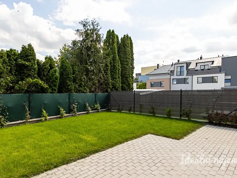Pronájem bytu 2+kk 56 m², Praha – náhled fotky 3
