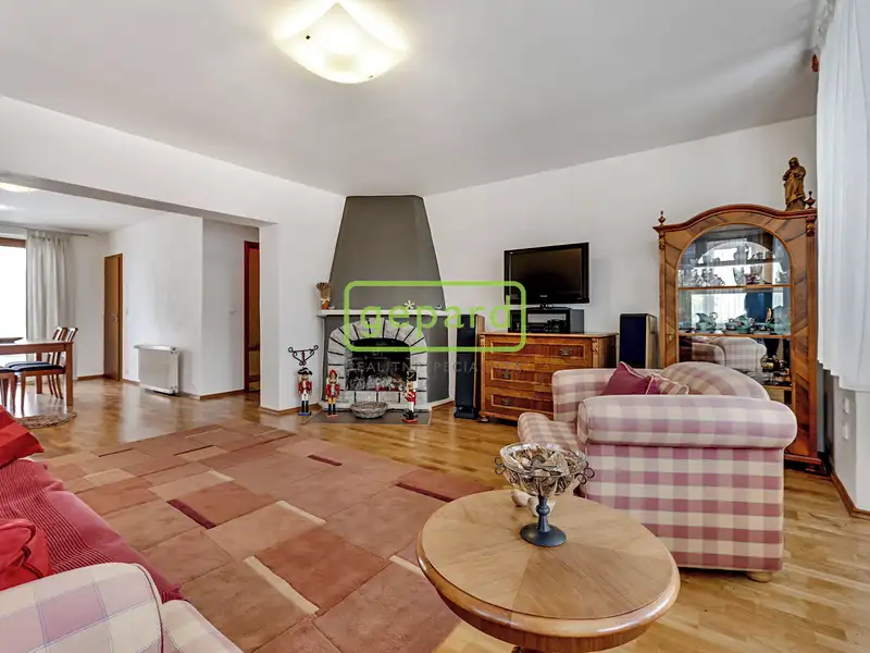 Prodej vícegeneračního domu 353 m², pozemek 496 m², Přelouč – náhled fotky 2