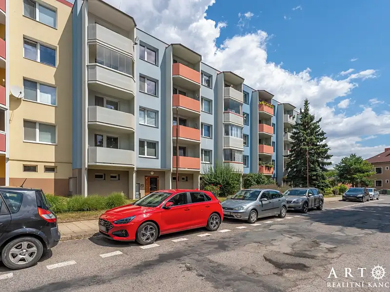 Prodej bytu 2+1 55 m², Ivančice – náhled fotky 1