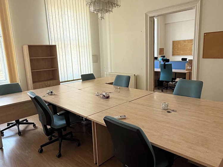 Prodej komerčního prostoru, 208 m² (7 z 17)