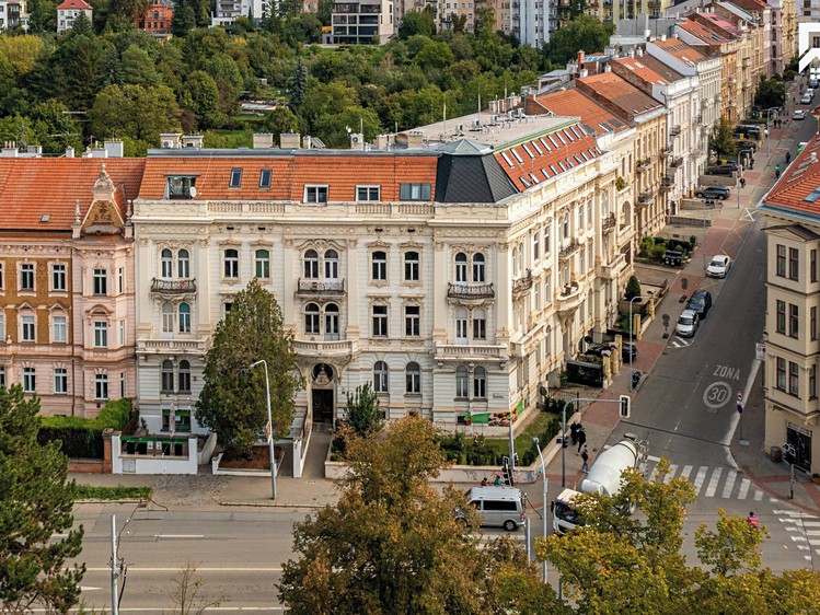 Квартира 4+kk на продаж, 84 м² (2 з 48)