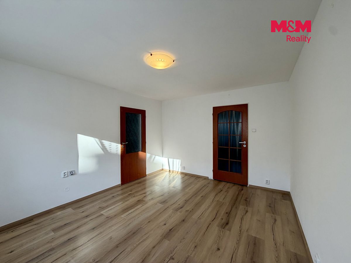 Pronájem bytu 3+1 80 m² – fotografie 2