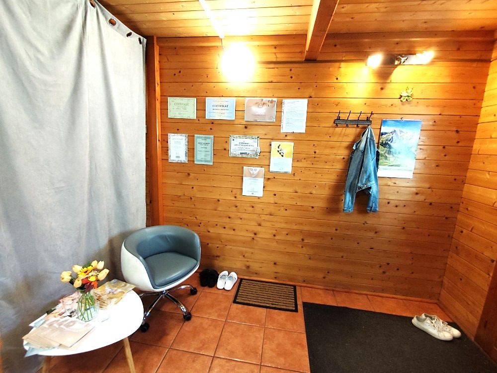 Pronájem obchodního prostoru 33 m² – fotografie 2