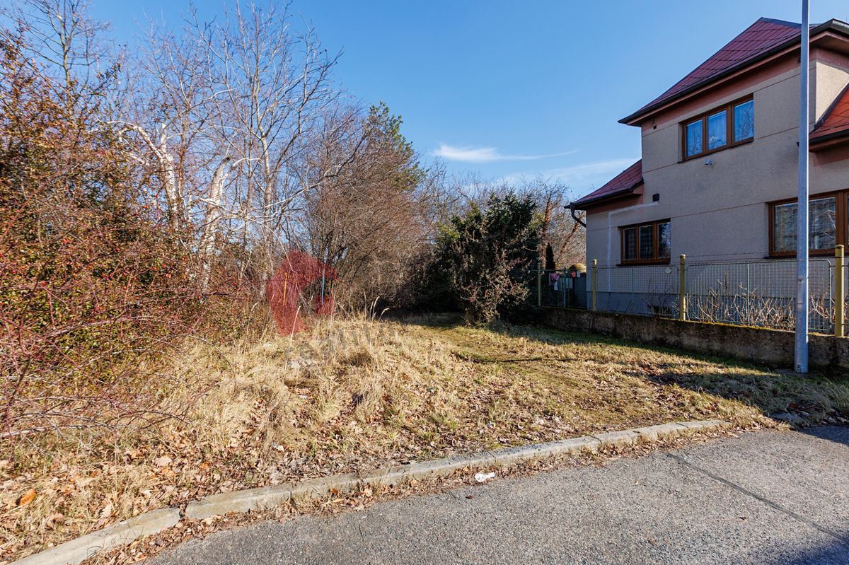 Prodej stavebního pozemku 135 m² – fotografie 4
