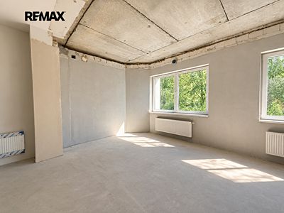 Pronájem obchodního prostoru 16 m²