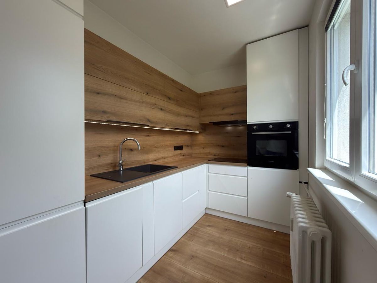Pronájem bytu 2+1 53 m² – fotografie 2