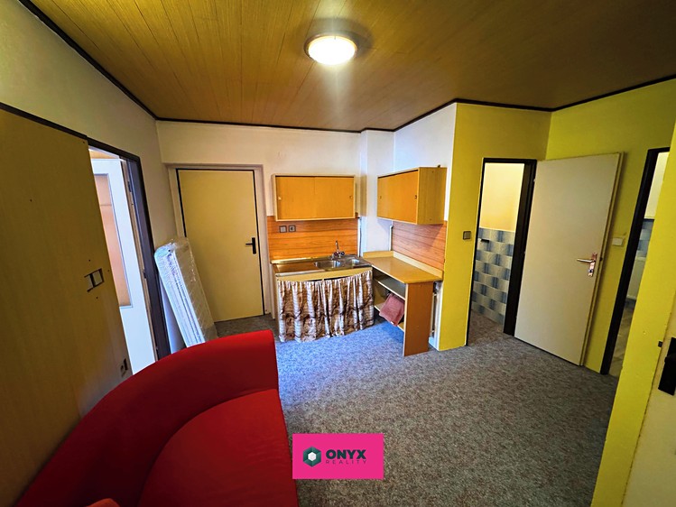 Prodej domu, 214 m² (13 z 27)