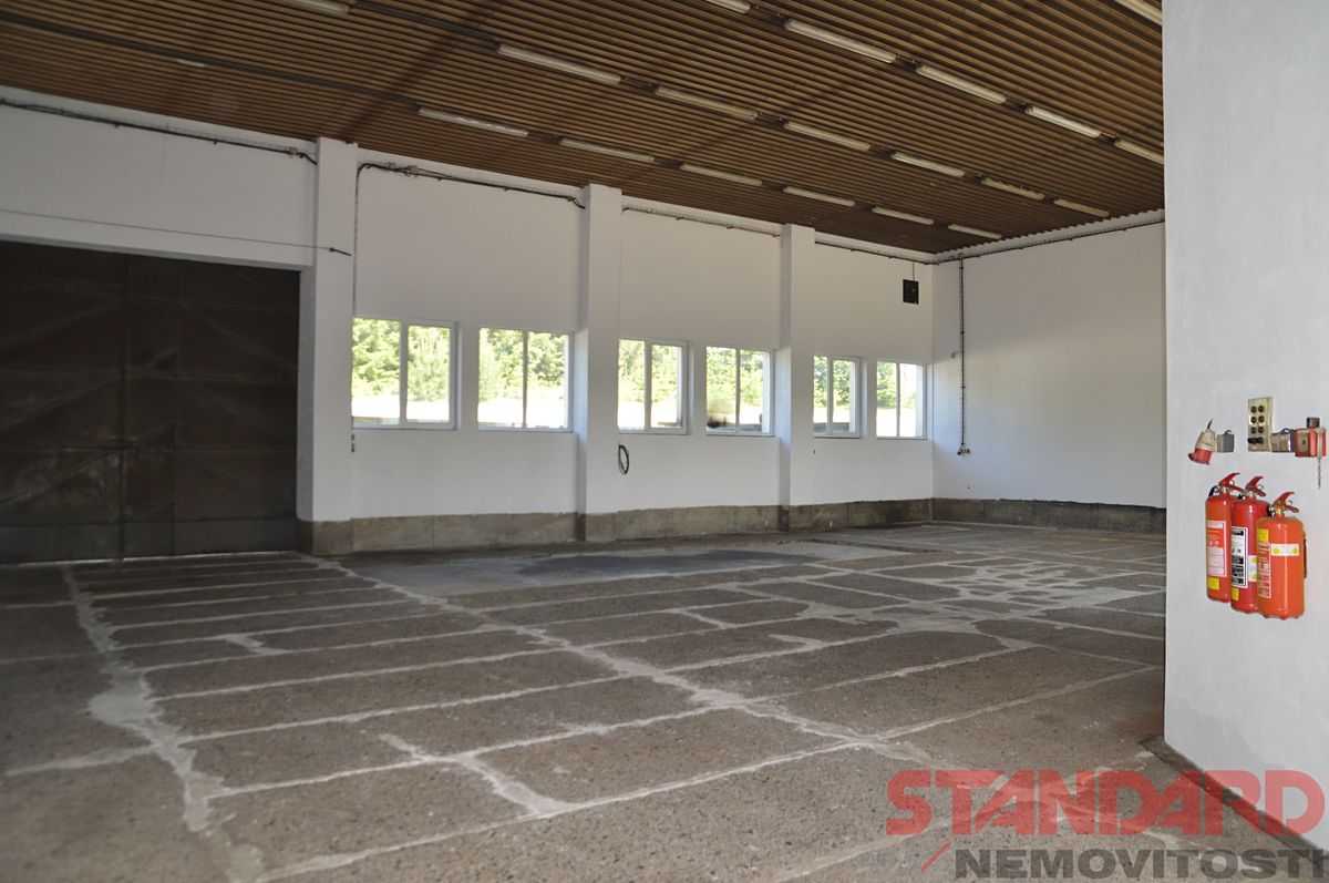 Pronájem výrobní haly, prostoru 273 m² – fotografie 2