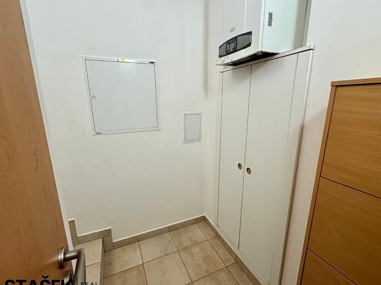 Wohnung 2+kk zur Miete, 87 m² (29 von 30)