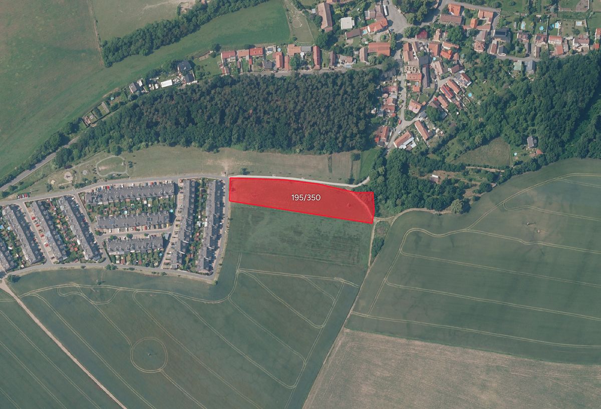 Prodej pole 5755 m²