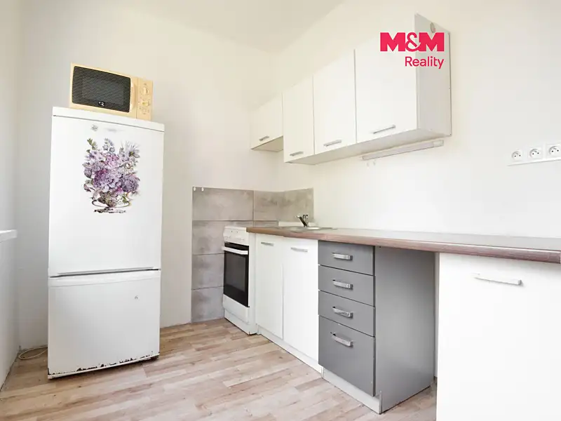 Prodej bytu 3+1 80 m², Chomutov – náhled fotky 1