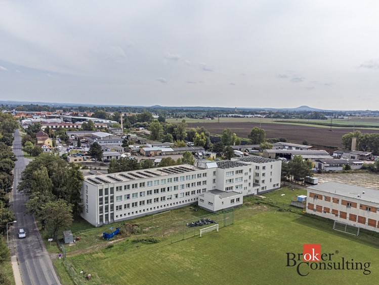 Pronájem bytu 3+kk, 68 m² (10 z 10)