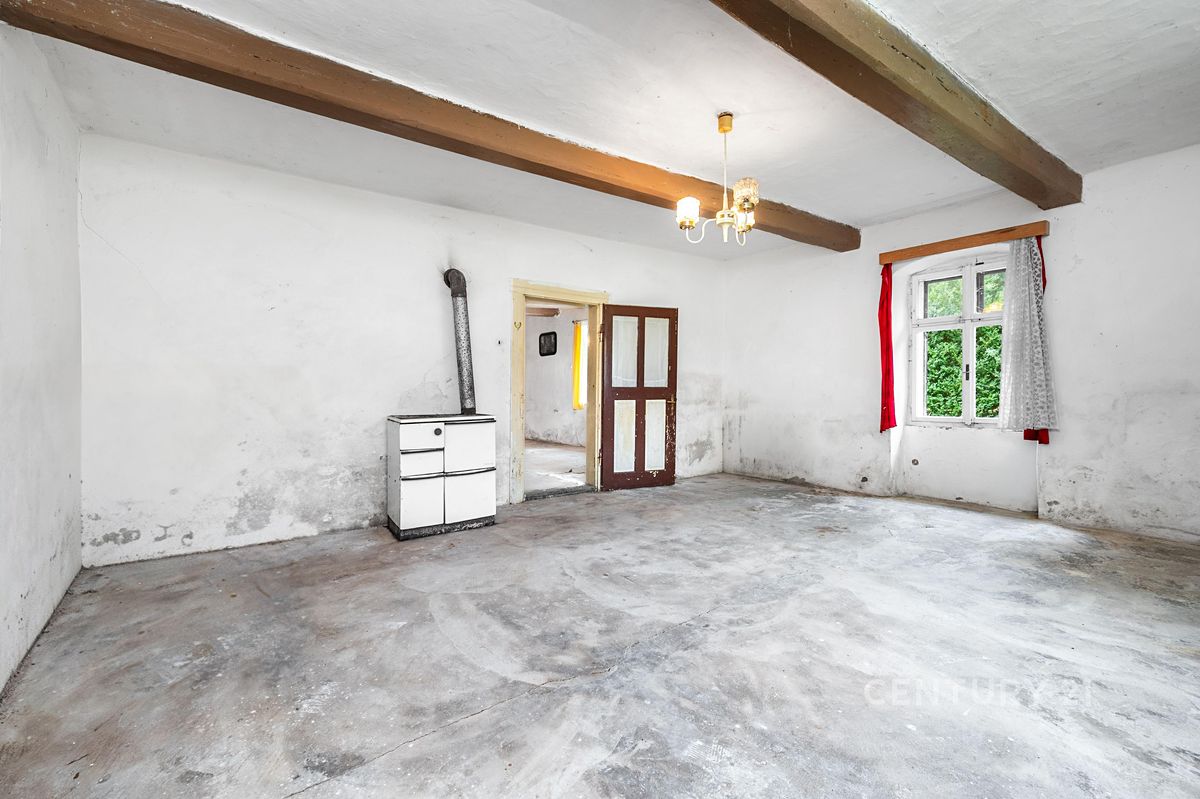 Prodej rodinného domu 181 m², pozemek 1172 m² – fotografie 3