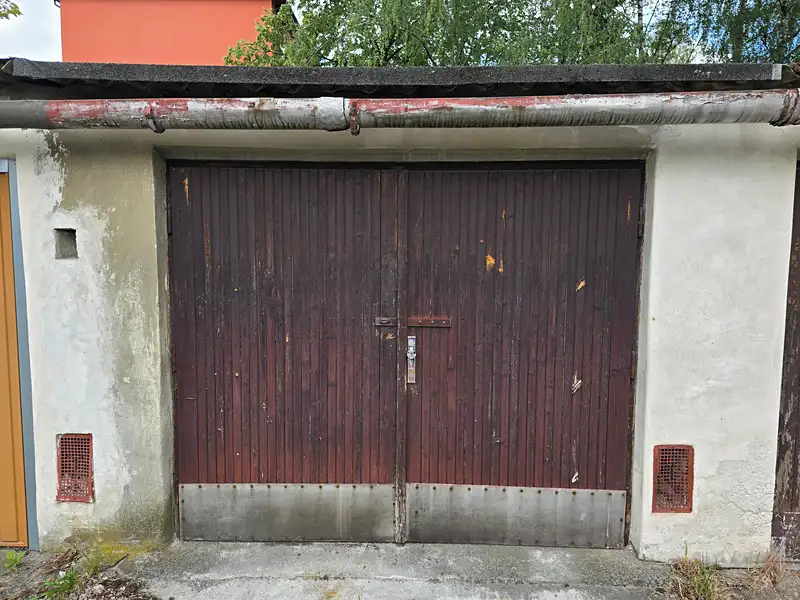 Pronájem garáže 17 m², Ostrava – náhled fotky 1