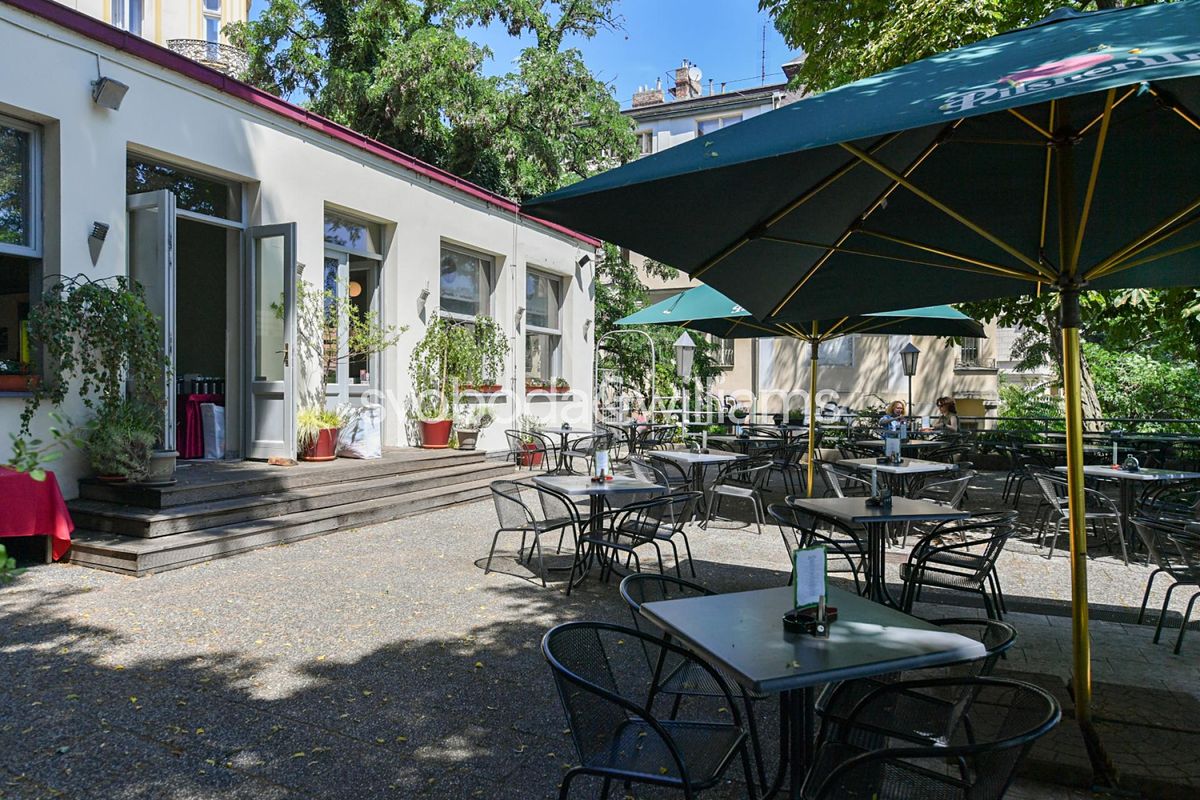 Pronájem obchodního prostoru 603 m²
