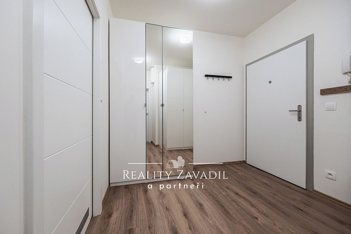 Pronájem bytu 2+kk 52 m² – fotografie 5